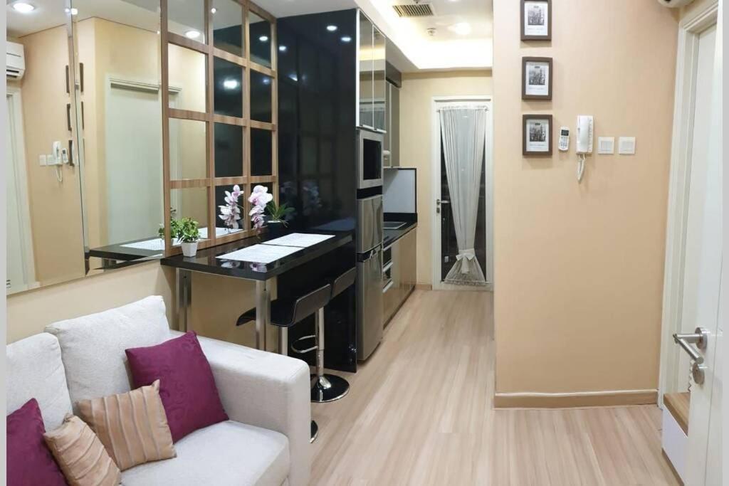 1 Bedroom Apartment Near Central Park Mall Jakarta Exteriér fotografie