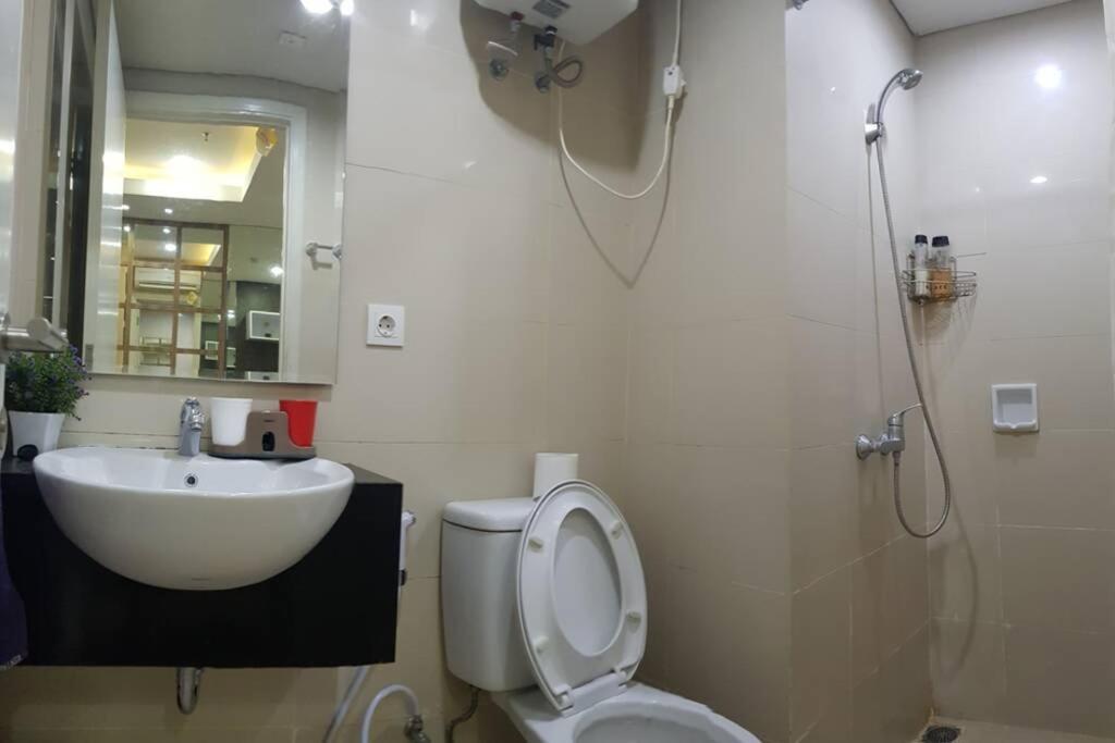 1 Bedroom Apartment Near Central Park Mall Jakarta Exteriér fotografie